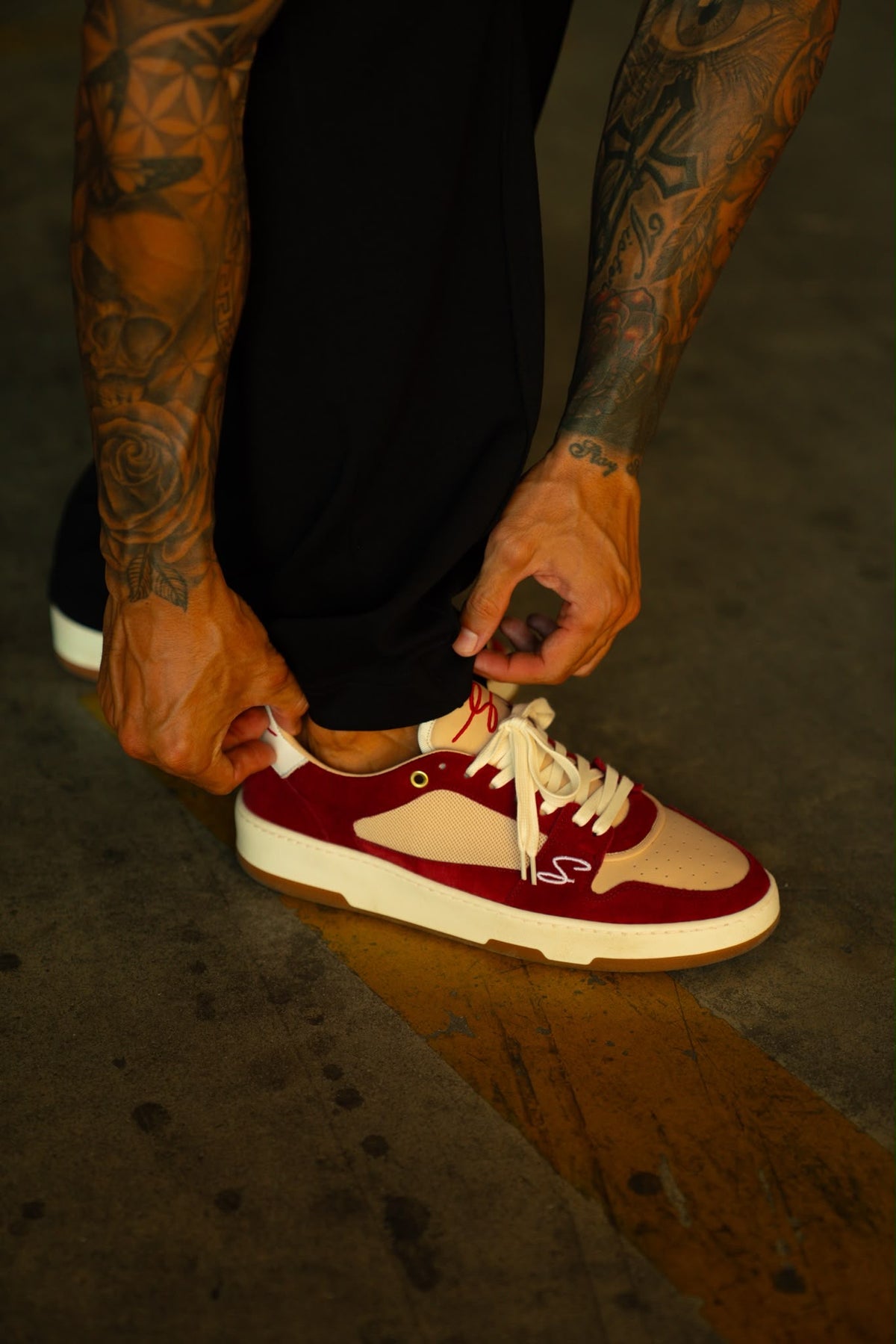 S Prestige Court - Bordeaux Tan